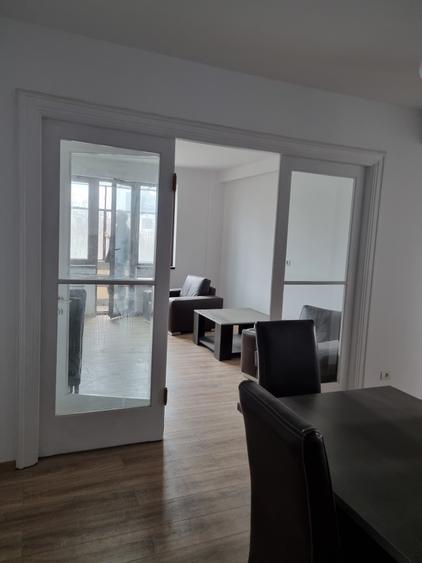 Oportunitate de Investiție: Apartament  cu potențial de impărțire în 2 unitati - 13