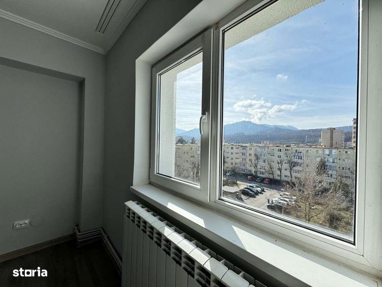 Apartament 2 camere de vanzare Calea Bucure?ti cu vedere spre munte - 9