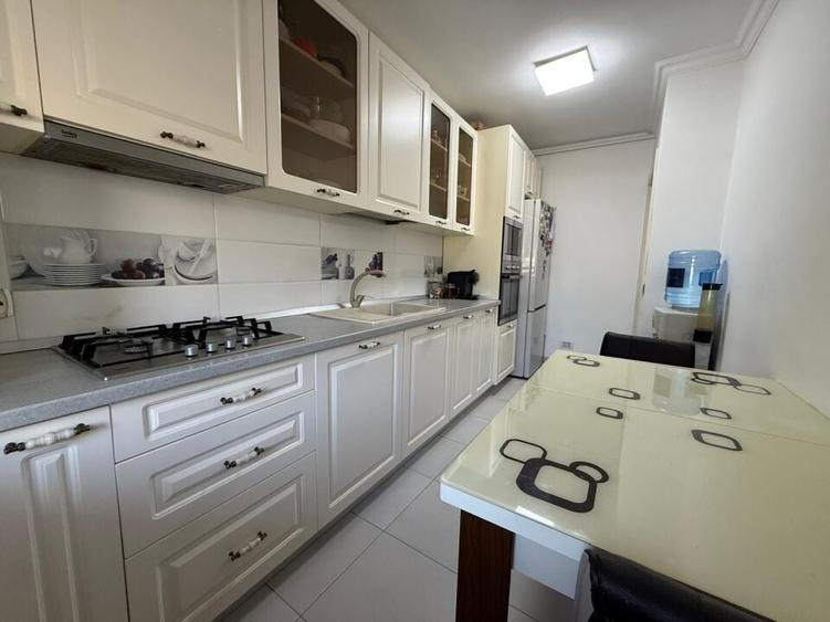 4 Camere Terasa si Curte Mobilat Utilat Loc Parcare Subteran - 18