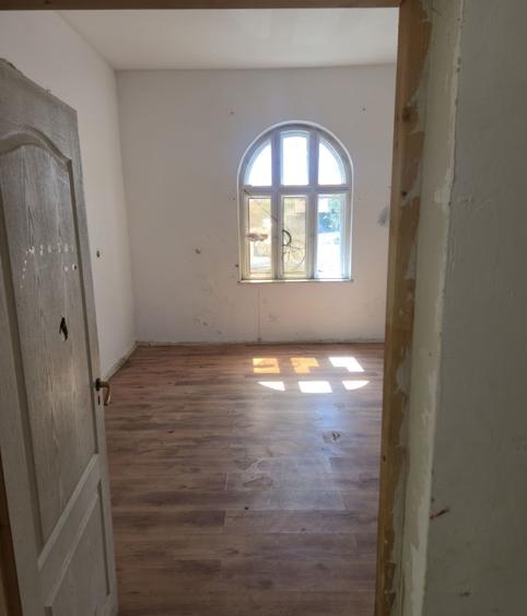 Locuinta de vanzare - 3