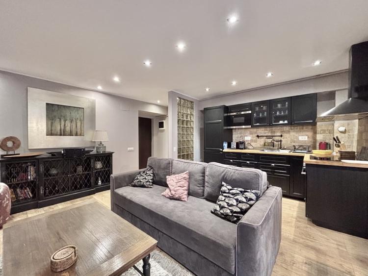 Apartament Spatios cu Vedere catre Lac – Mamaia - 1