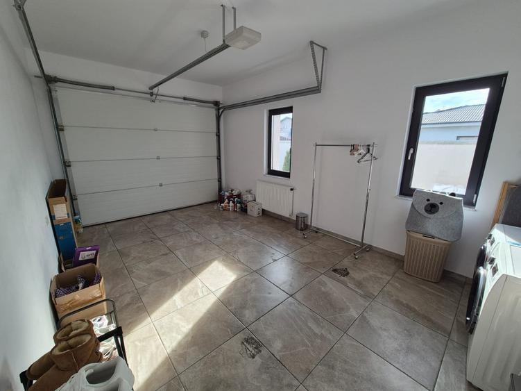 Vila parter, mobilată și utilată, Via Carmina, Arad, comision 0 - 18