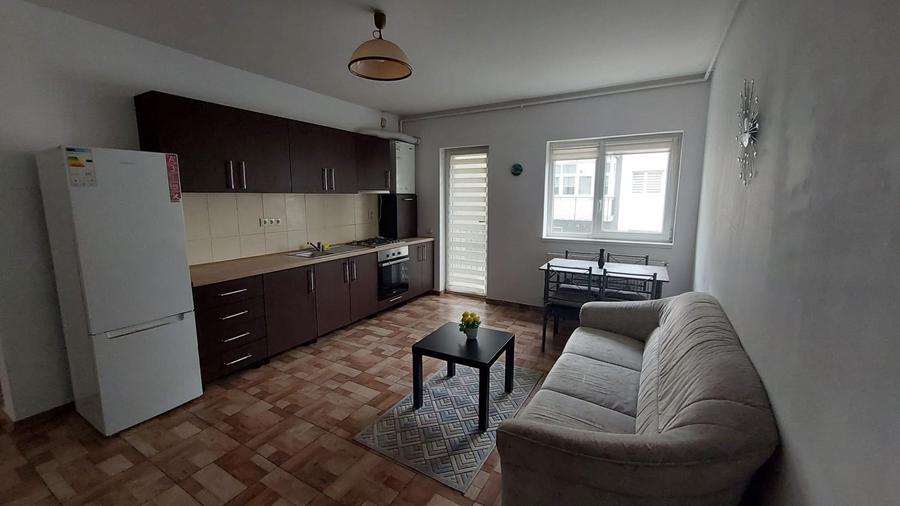 Apartament cu 3 camere în Arhitecților - Calea Cisnădiei
