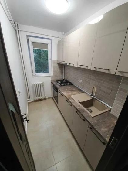 Apartament cu 2 camere, etaj 2/10, zona Alexandru cel Bun - 5