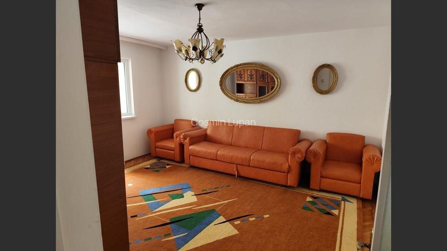 Vand apartament cu 4 cam decomandate ,et 2,zona George Enescu Vand apartament cu 4 cam decomandate ,et 2,zona George Enescu