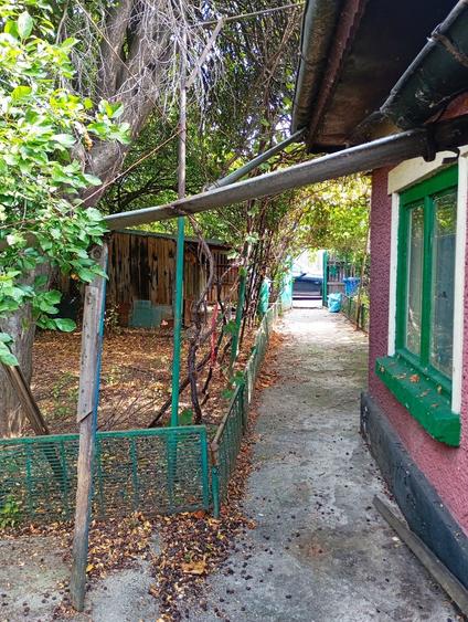 Casă cu 4 camere cu Garaj în Colentina