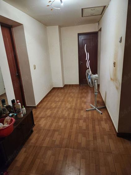 Vand casa locuibila + teren - 10