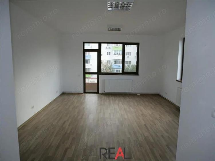 Cladire de birouri inchiriata, de vanzare, metrou Aurel Vlaicu - 3