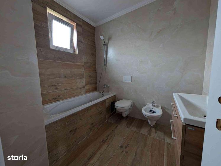 Vila cu 4 camere, 2 locuri de parcare private, Popas Pacurari - 2