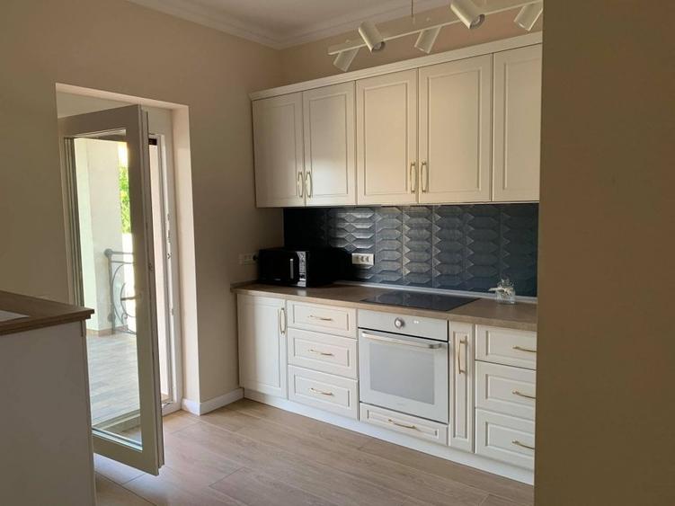 Duplex exclusivist aproape de Continental - 19