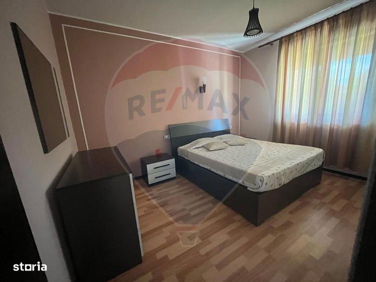 Casa / Vila de vanzare str Dobrogeanu Gherea Radauti - 9