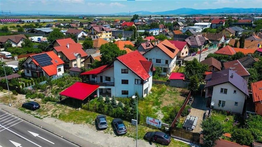 Casa cu 4 Apartamente Independente  Oportunitate Rezidentiala si Investitionala - 27
