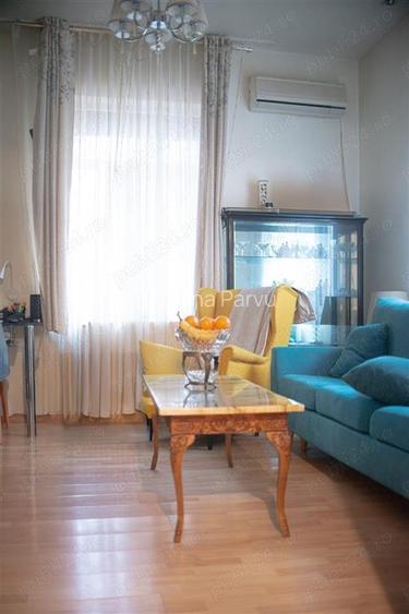Vanzare casa P+M in curte comuna | Calea Calarasi - Matei Voievod | Vanzare casa P+M in curte comuna | Calea Calarasi - Matei Voievod |