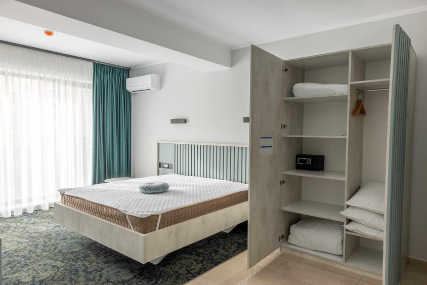 Mamaia Nord Hotel 4 **** Nou De Vanzare P+4+Restaurant Situat La 5 min De Plaja - 11