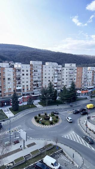 2 camere Complex Nord vis-a-vis Biserica Sfin?ii Petru ?i Pavel - 1