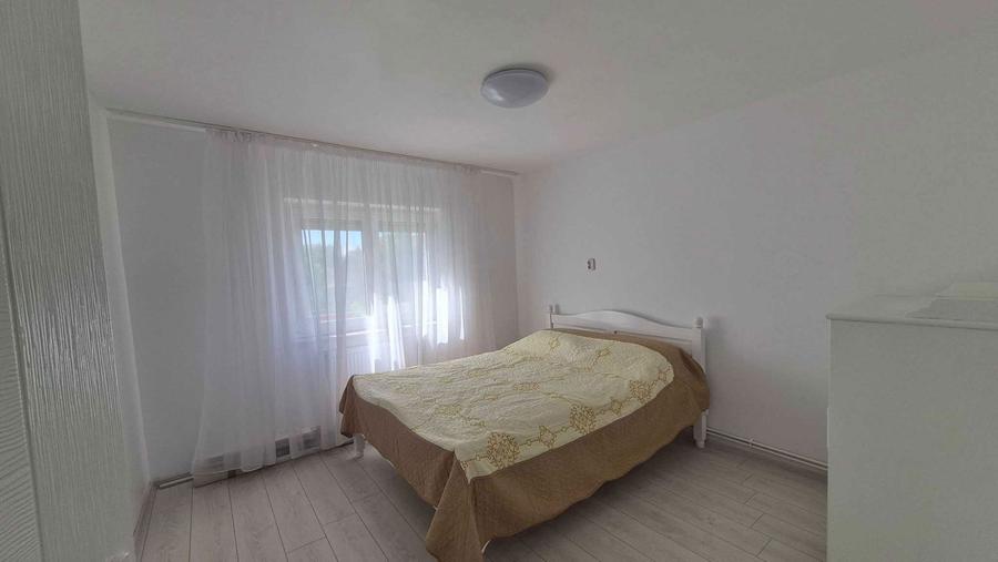 Apartament 2 camere decomandat in Onesti, zona de sus. - 4