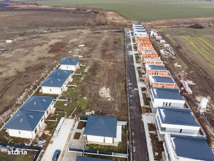 Teren Intravilan TunariOtopeni - Ideal pentru investitori / dezvolt - 2