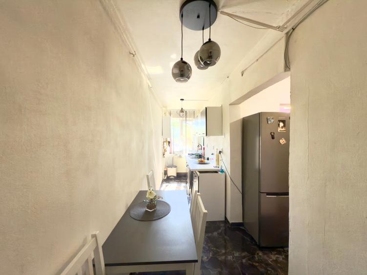 Ap. 2 camere , renovat , parter, centrala pe gaz - Lunei - 8