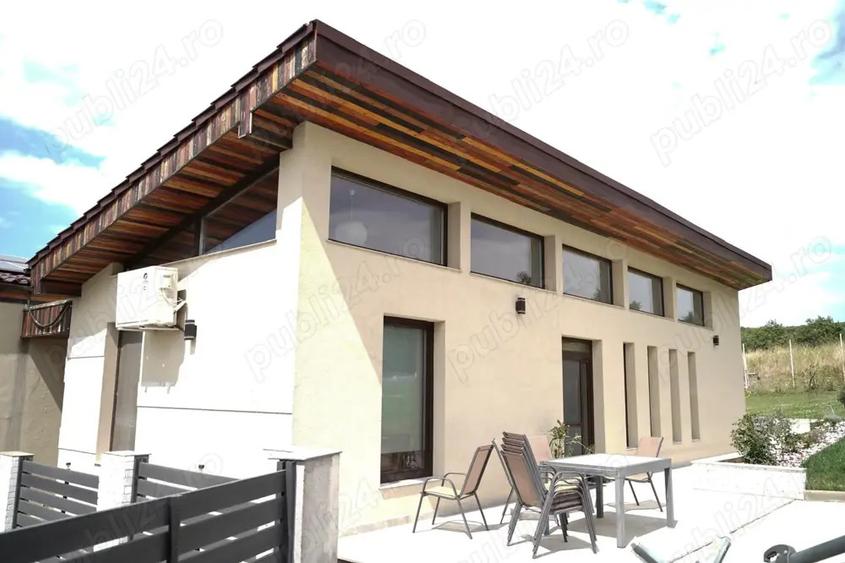 Casa superba de vanzare - 1