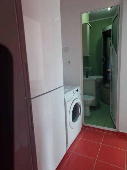 Ofer spre inchiriere garsoniera Mioveni - 1