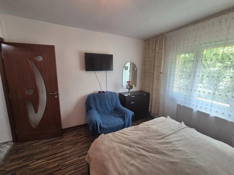 Apartament cu 2 camere decomandat în Micro III