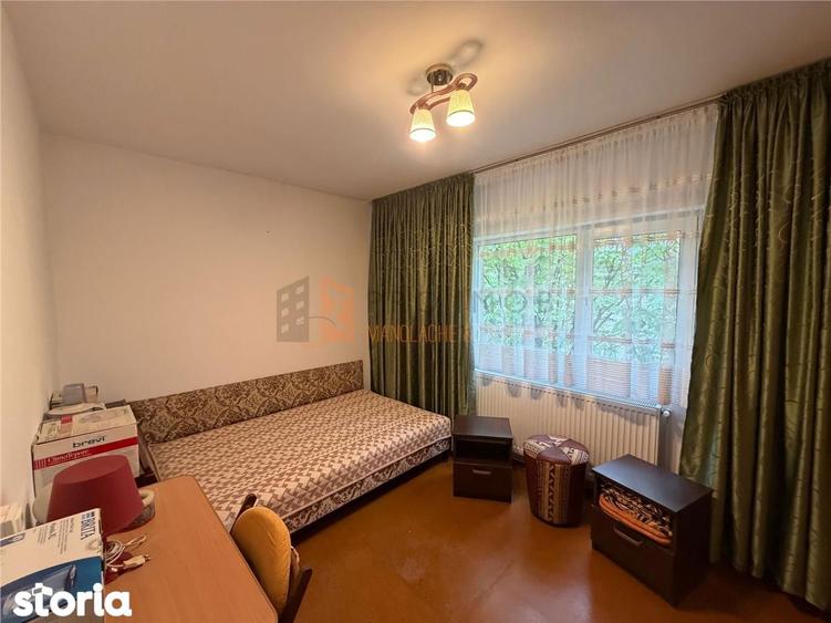 Apartament 2 camere cf 1 semidecomandat zona Unirii Sud - 2