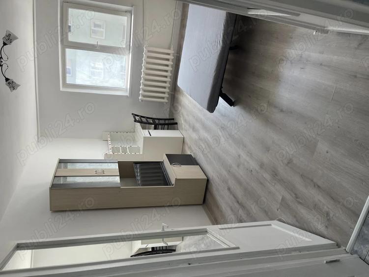 Vand Urgent,garsoniera fara baie,22 mp,Proprietar.Langa LIDL - 1