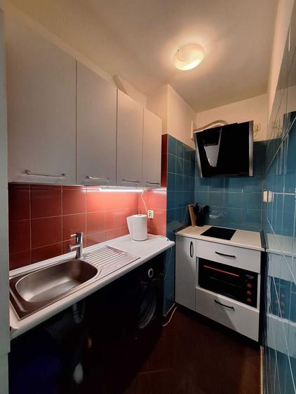 Inchiriez garsoniera , zona Costin Georgian - 7