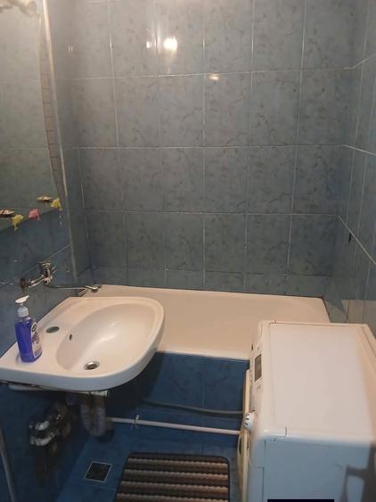 Inchiriez garsoniera - 2