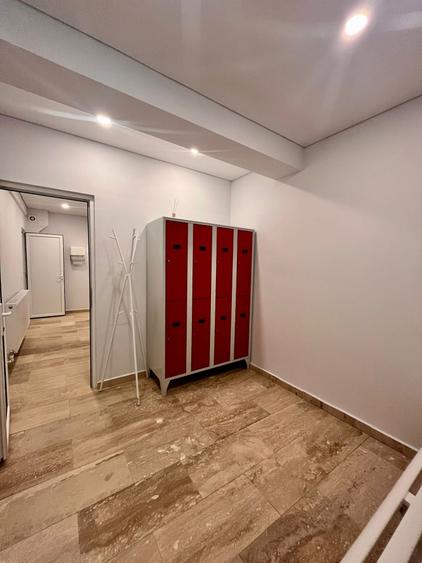 Bazin de inot /afacere la cheie/ randament 8 % - 10