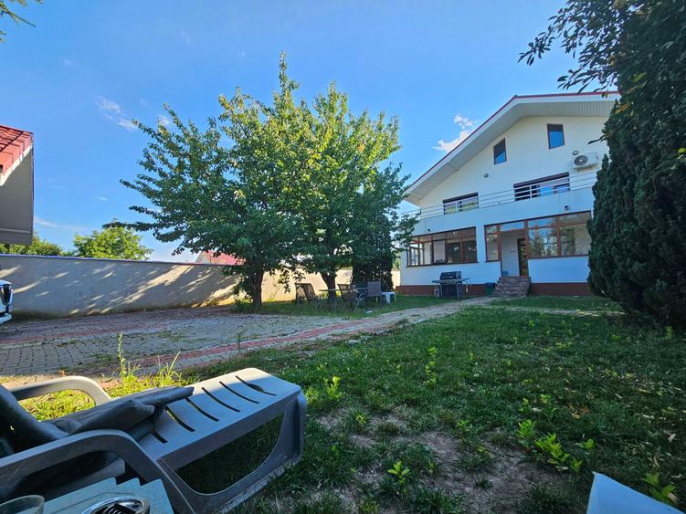 Vila Hemeius , suprafata 410mp construiti + teren 1350mp, mobilata - 8