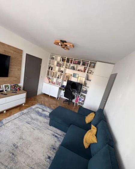 Apartament 2 camere, semidecomandat - zona Astra - 3