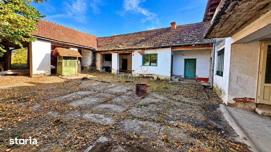 Comoraste | Vila P+1 | 12 Incaperi | 944 MP Teren | ZERO COMISION