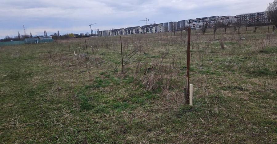 Teren Intravilan Zona Tractorul - 5