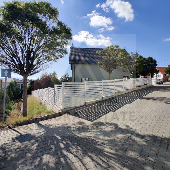 Casa individuala 4 camere 2 bai si teren 573 mp in Bavaria Park - 1