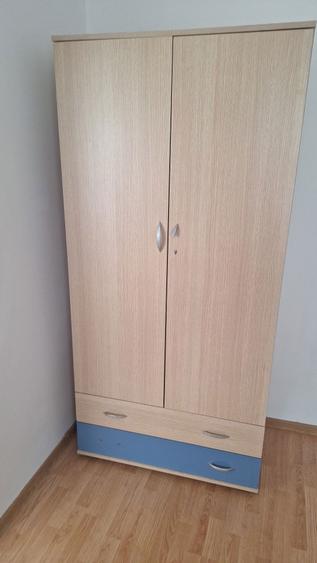 Inchiriez apartament 2 camere - 4