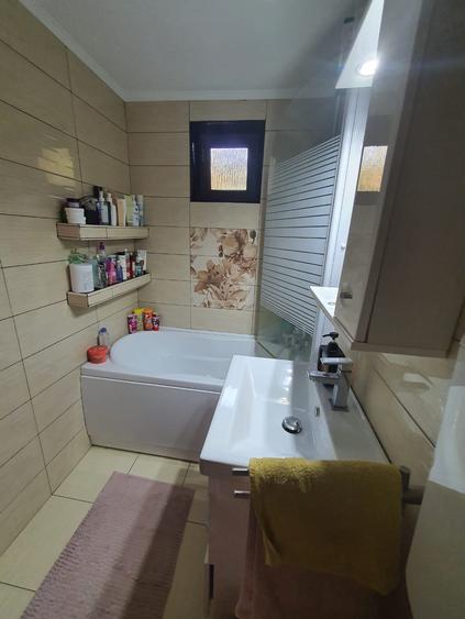 Casa individuala singura in curte, Medeea - 17