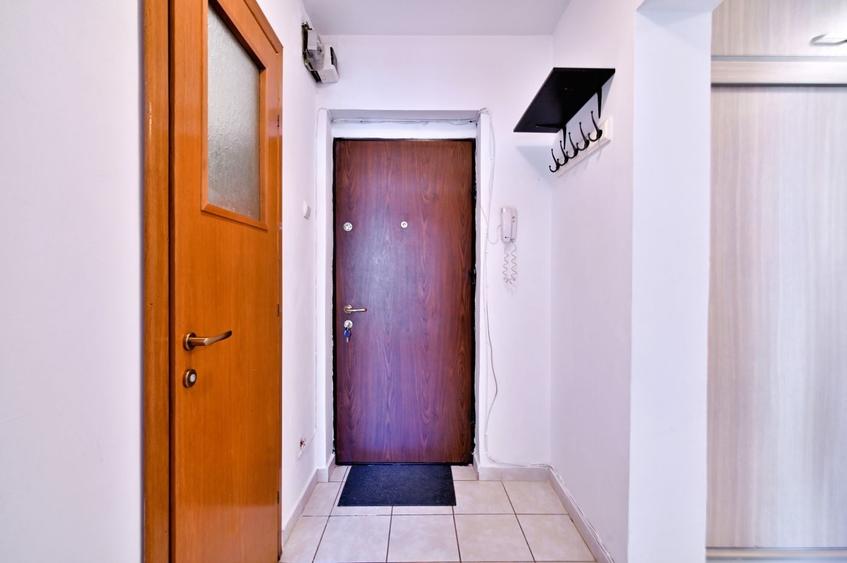 INCHIRIERE apartament 3 camere nemobilat Bd. Ion MIhalache 93 exclusiv pt LOCUIT - 10