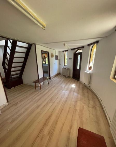 Casa 4 camere P+1E zona 3 Insule - 12