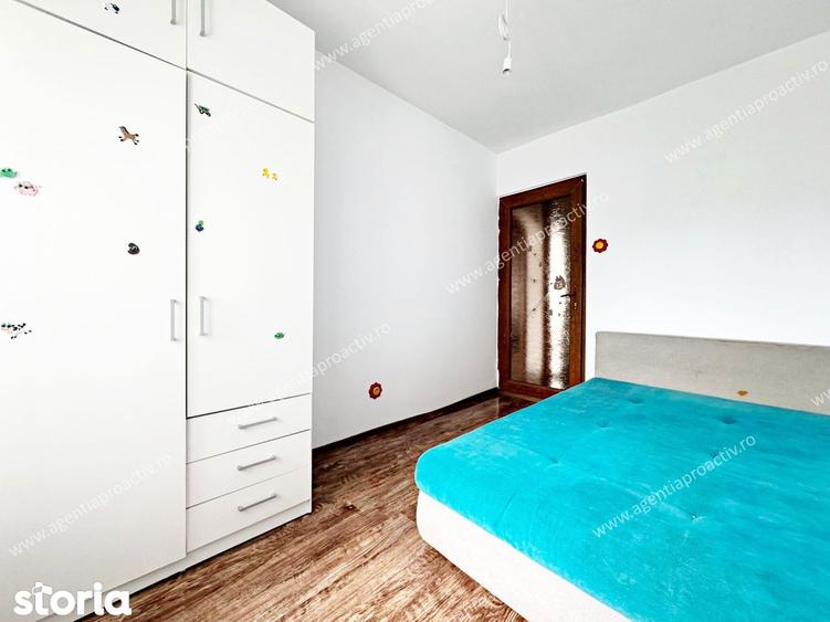 Apartament cu 3 camere decomandat, la etajul 2, in cartierul Micro 16. - 2