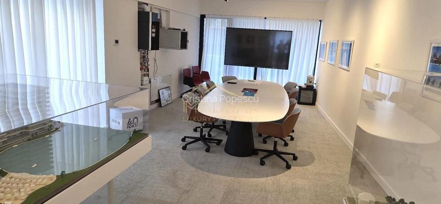 Spatiu birouri***2 etaje//300 mp//Imobil NOU**Central