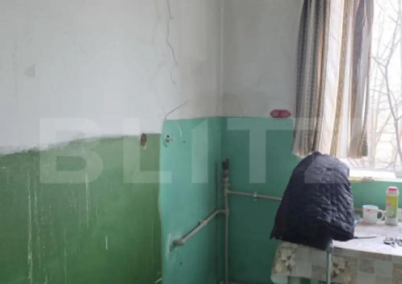 Apartament 2 camere ,strada Democratiei - 4