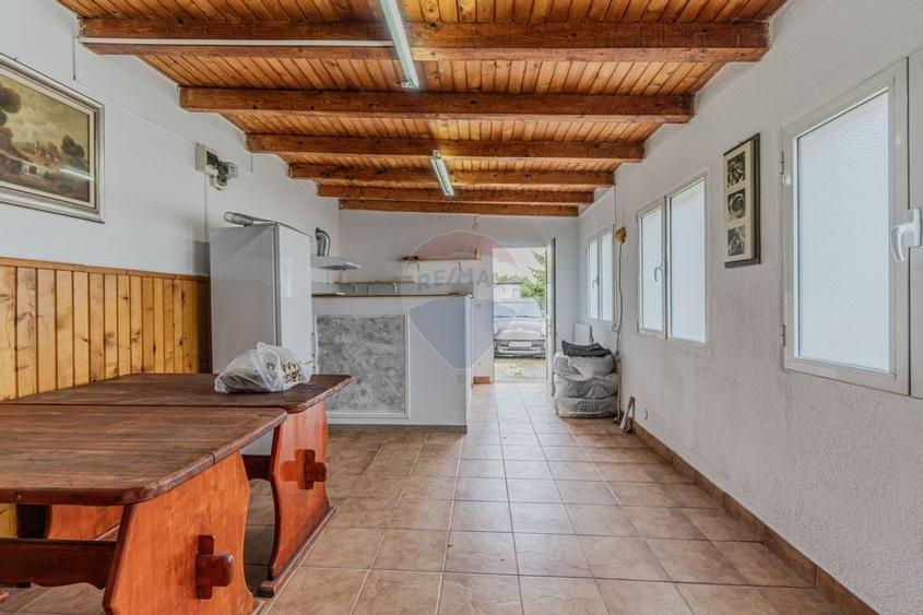 Casa individuala 160 mp, 1.200 mp teren, garaj si spatiu comercial - 18