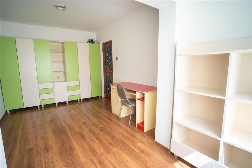 Apartament cu 3 camere, Nufarul - 4