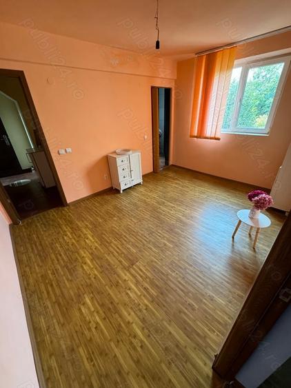 Vand Apartament doua camere - 2