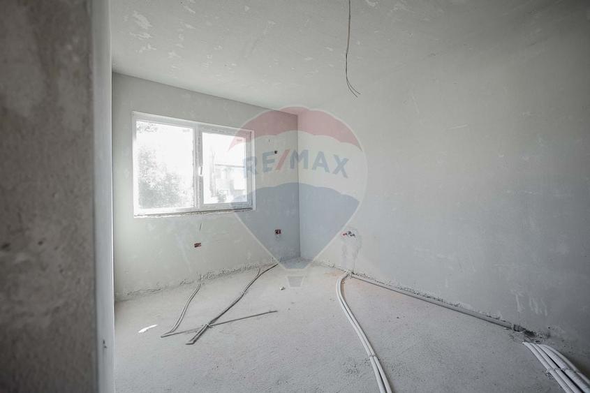 Casa noua cu 2 Dormitoare, de Vanzare, zona Iosia - 6
