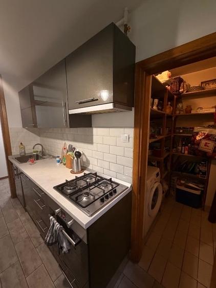 Apartament 3 camere - in bloc de 4 etaje, loc parcare inclus - 5