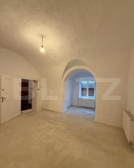 Apartament cu 3 camere, 91 mp, situat in centrul Istoric - 4