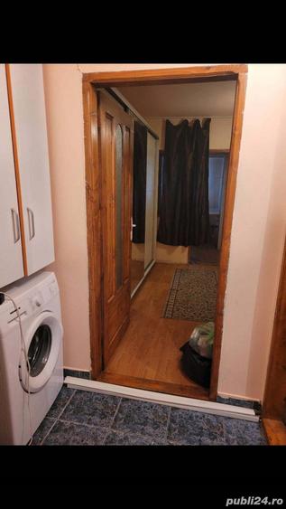 Inchiriez garsoniera 850 roni - 1