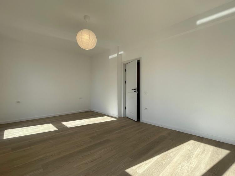 Doar sa vii cu mobila! Vila P+2+3-terasa, amenajata la cheie, parcare,TVA inclus - 20